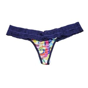 Hanky Panky Panties OS Printed DreamEase Low Rise Thong Tales  Wonder